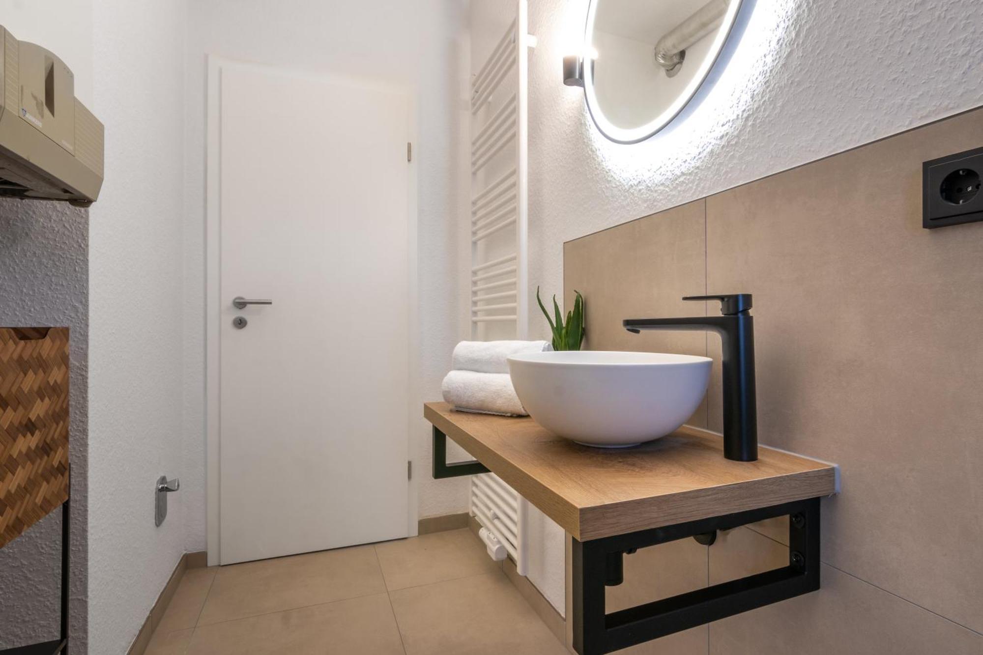 Stilvolle 3-Zimmer Apartments I Home2Share Ленгерих Екстериор снимка